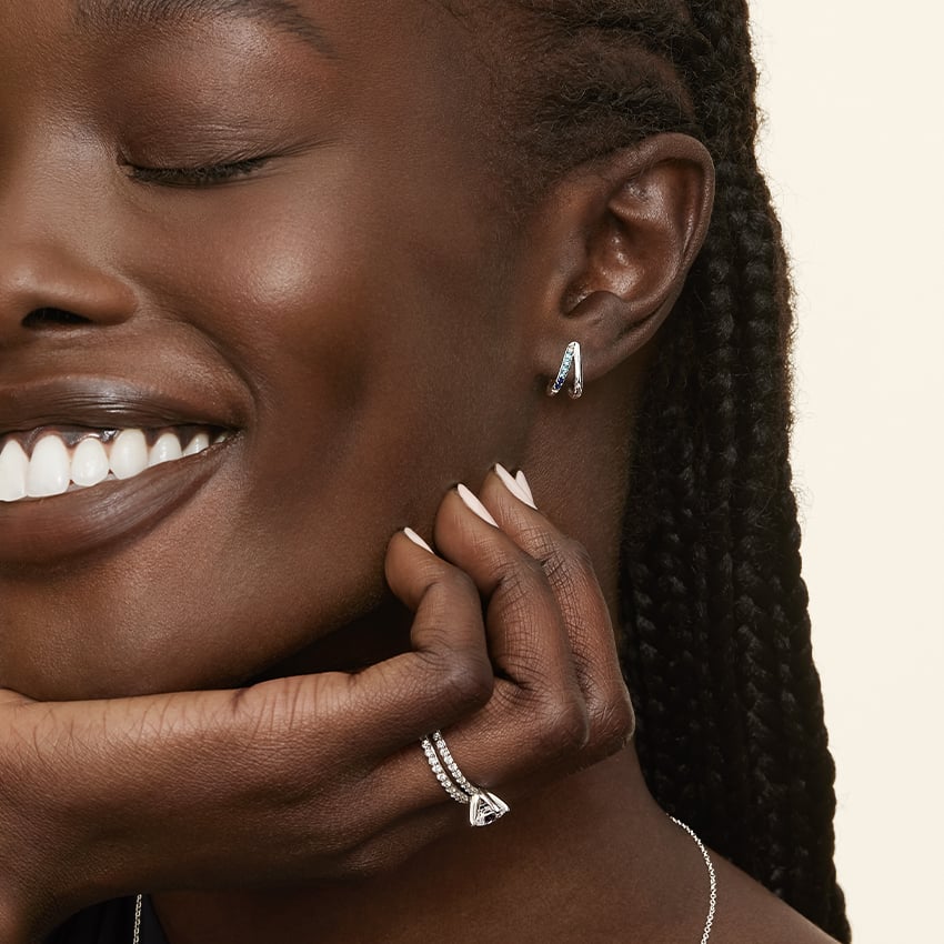 Saphirs Élégants Diamond Ring - Image 10