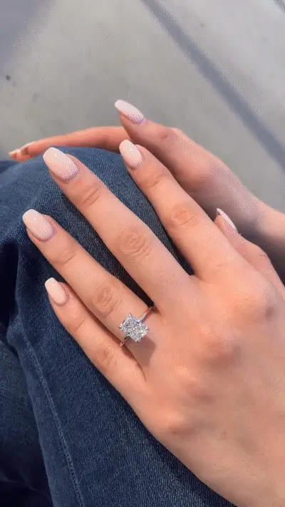 Radiant Cut Plain Band - Image 3